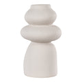 Vase totem en grès beige aux volumes arrondis empilés vu de face sur fond blanc