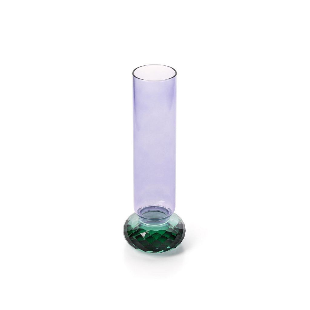 Vase Violet Quartz en verre violet et vert 19 cm en situation