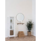 Vitrine colonne Brisbane blanc en situation entrée décor scandinave naturel
